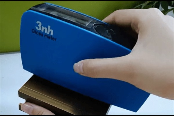 高光澤物體測量光澤度，選用哪種光澤度儀？ (2)