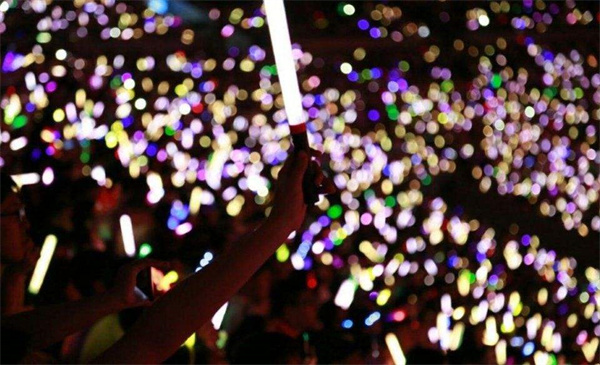 熒光棒保持顏色亮眼的重要設備&mdash;&mdash;分光測色儀