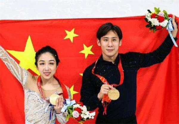 花樣滑冰服的顏色品控，選用分光測色儀！