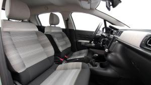 積分球式分光測色儀在汽車內飾行業的應用