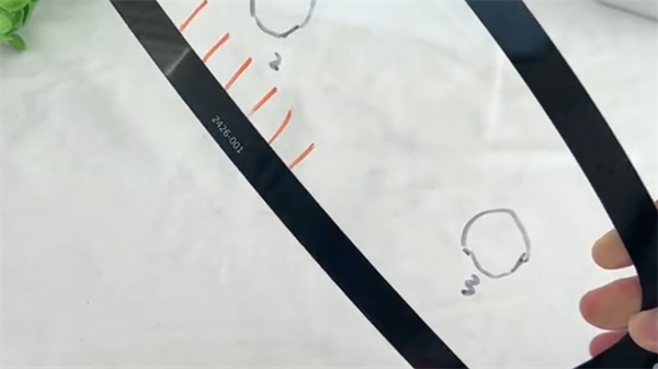 擋風玻璃霧度和透明度是多少？擋風玻璃霧度和透明度測量方法